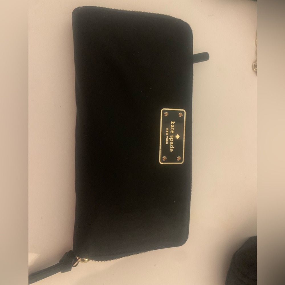 KATE SPADE BLACK WALLET 🔥🔥🔥🔥